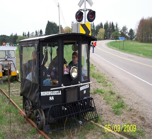 Steve and Dee Dee Rinker's decorated railcar