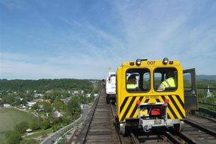 007 Crossing Cap Rouge Bridge