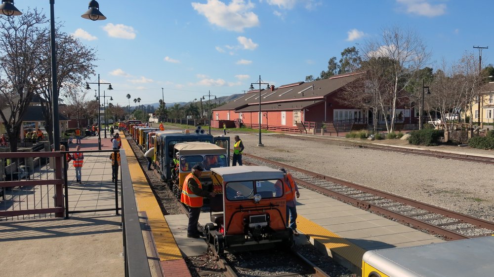 Railcars stopped at Santa Clarita during the Fillmore and Western Railroad excursion